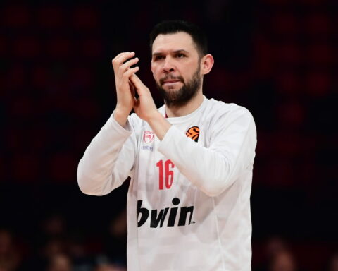 Γράφει ιστορία ο Παπανικολάου