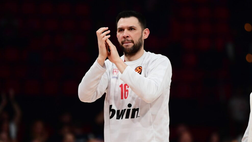 Γράφει ιστορία ο Παπανικολάου