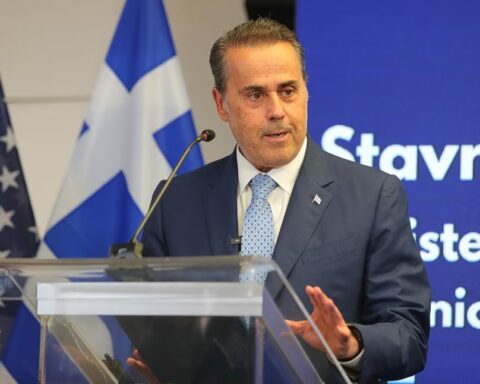 Παπασταύρου για το «Block 2» στο Ιόνιο