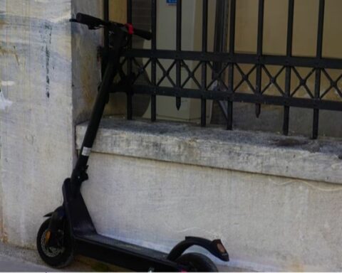 Ηλεία πατίνι