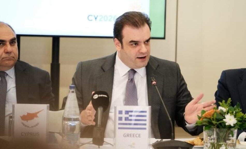 Πιερρακάκης: Υψηλότερο του στόχου το πλεόνασμα