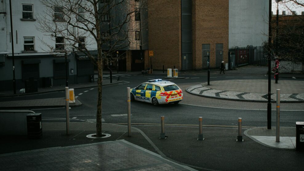 Συναγωγές στο Ηνωμένο Βασίλειο «δέχθηκαν επίθεση από πράκτορες του Ιράν»