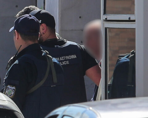 Πυροβολισμοί σε ΕΦΚΑ & Εφετείο