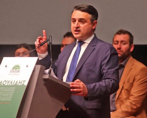 Παραίτηση Σαουλίδη