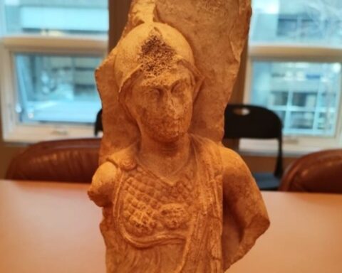 Αρχαιότητες Σικάγο Ελλάδα