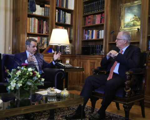 Μητσοτάκης σε Τασούλα