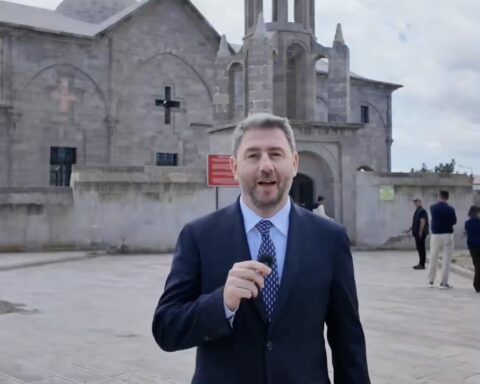 Νέα τουρκική πρόκληση για την επίσκεψη Ανδρουλάκη στην Καππαδοκία - Η οργισμένη ανάρτηση Γιαϊτσί