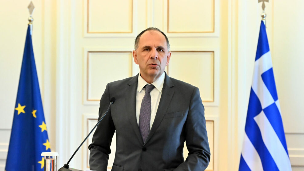Γεραπετρίτης για Στενά του Ορμούζ