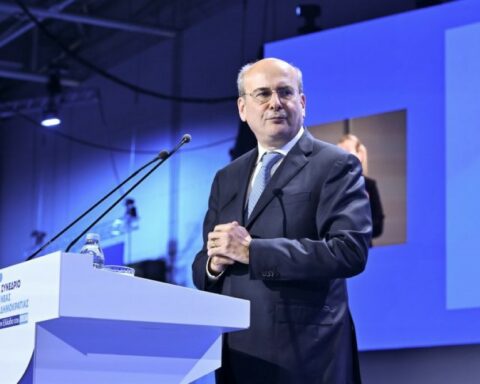 Χατζηδάκης