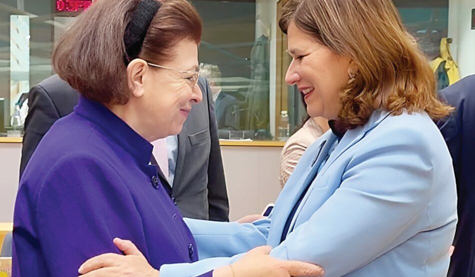 Το μήνυμα Μενδώνη