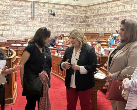 Συρεγγέλα: