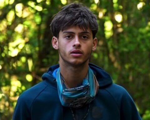 Σταύρος Φλώρος survivor