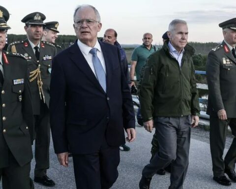 Τασούλας από Έβρο