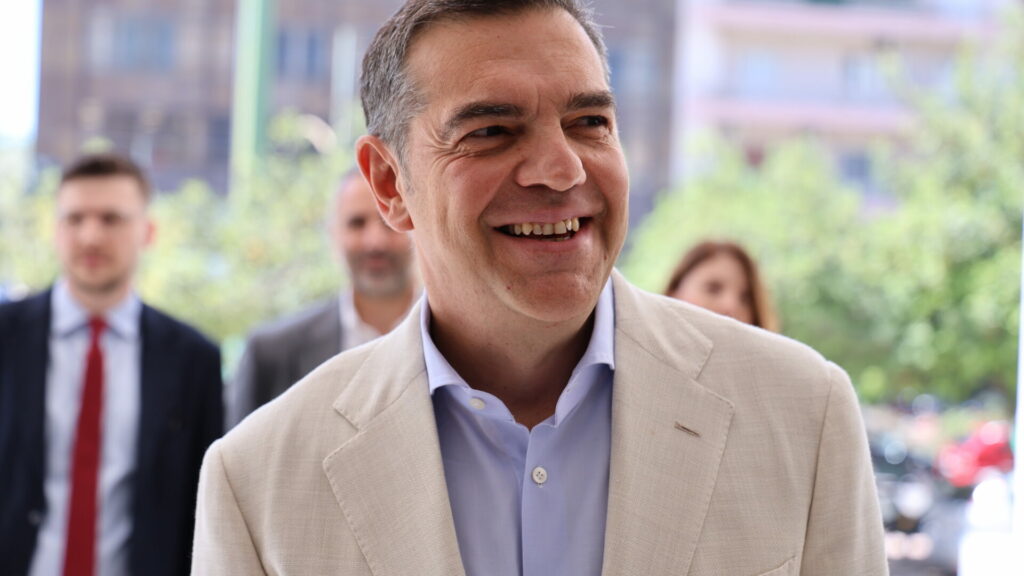 Στον Άρειο Πάγο ο Αλέξης Τσίπρας
