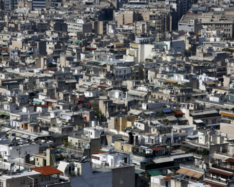 Στεγαστική πολιτικά