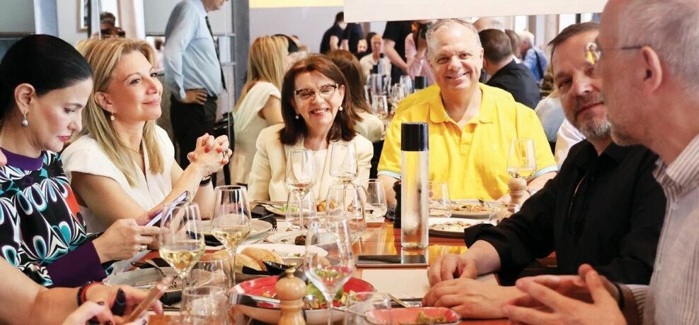 Τη θέση του ΠΑΣΟΚ ορέγεται η Ελπίδα