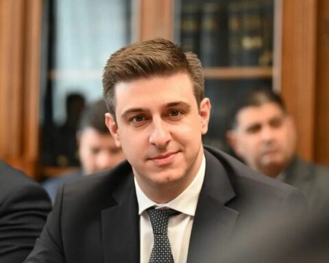 Γιάννης Παπαγεωργίου
