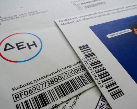 Αποδέσμευση των δημοτικών τελών
