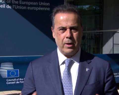 Παπασταύρου