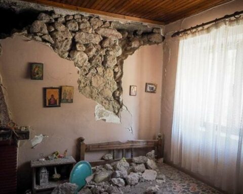 Πάνω από 70 μετασεισμοί στην Εύβοια