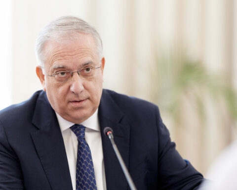 Θεοδωρικάκος: «