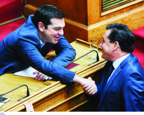 Σφυροκόπημα Τσίπρα από το Μαξίμου