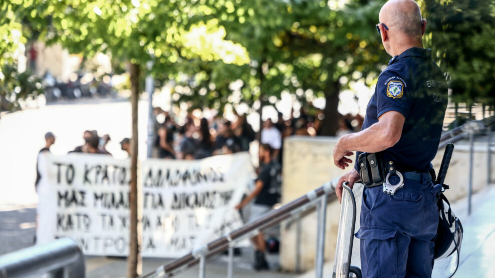 δολοφονικές επιθέσεις