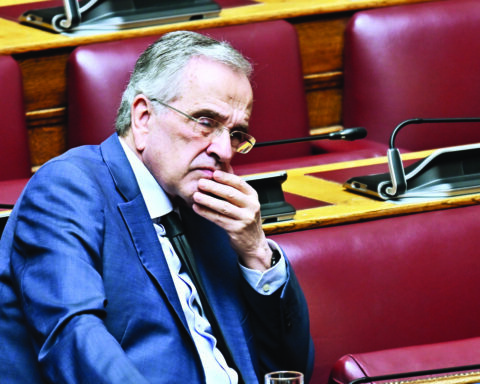Αντώνης Σαμαράς