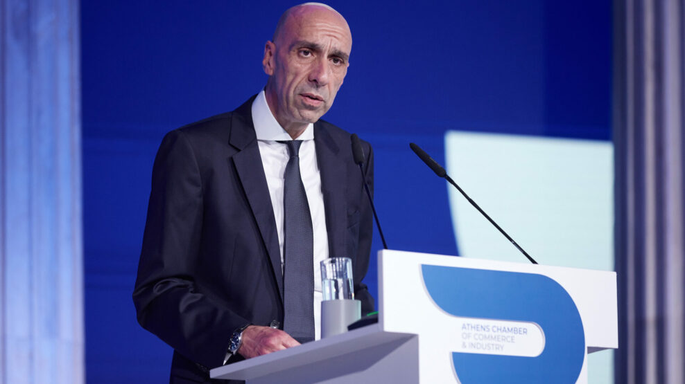 Γιάννης Μπρατάκος