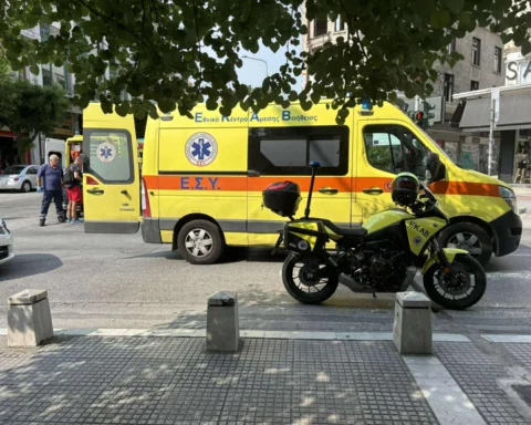 16χρονη