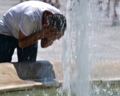 Καύσωνας