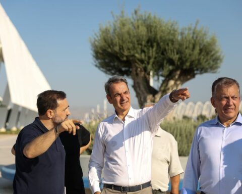 Μητσοτάκης