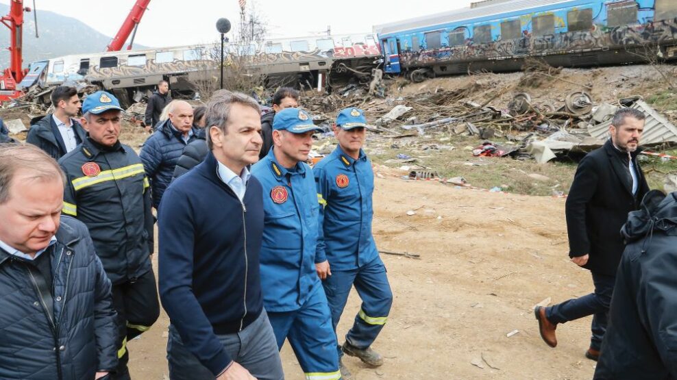 Η κυβέρνηση ΝΔ δεν «κρυβόταν» για τα Τέμπη
