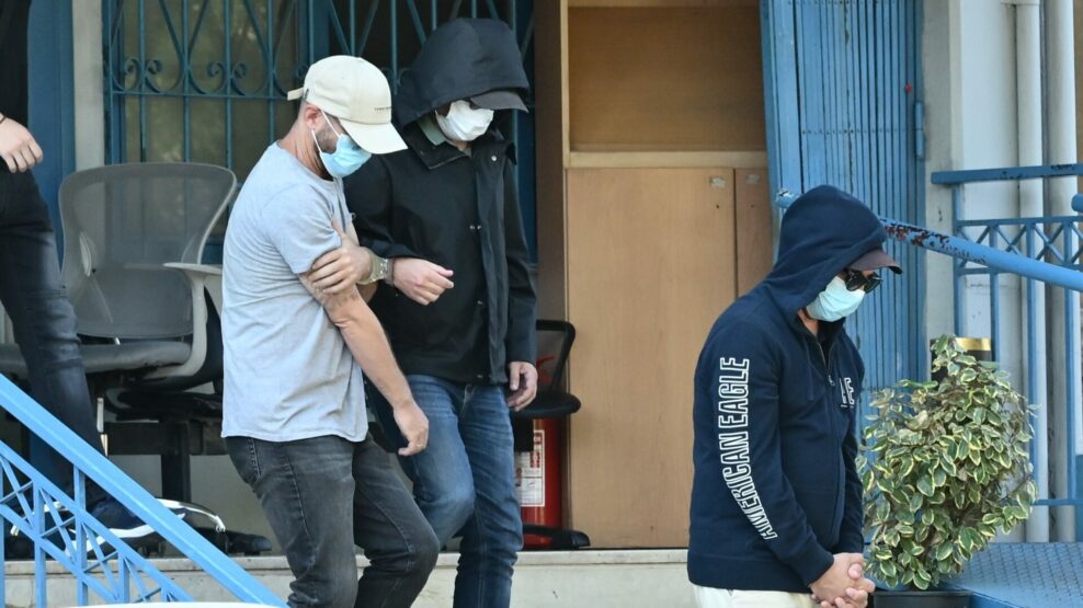Κατάρρευση πολυκατοικίας στα Πετράλωνα
