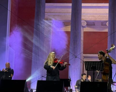 Attica Roots Festival Ευανθία Ρεμπούτσικα