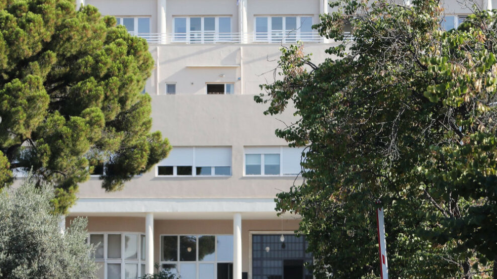 Εμπρησμός στο Σισμανόγλειο: Ομολόγησε ο 76χρονος ασθενής ότι έβαλε φωτιά στο στρώμα με αναπτήρα