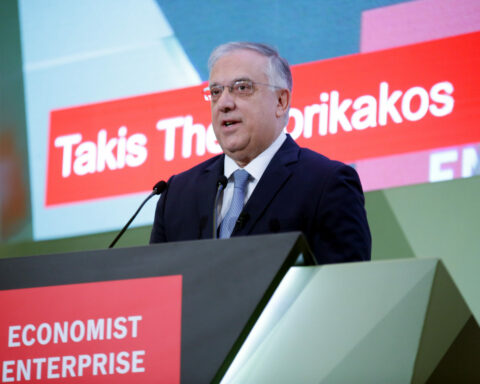 Θεοδωρικάκος στο συνέδριο του Economist