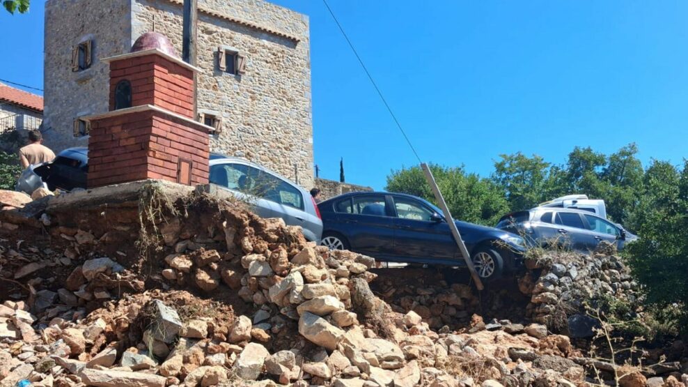 Ανατολική Μάνη μπουρίνι