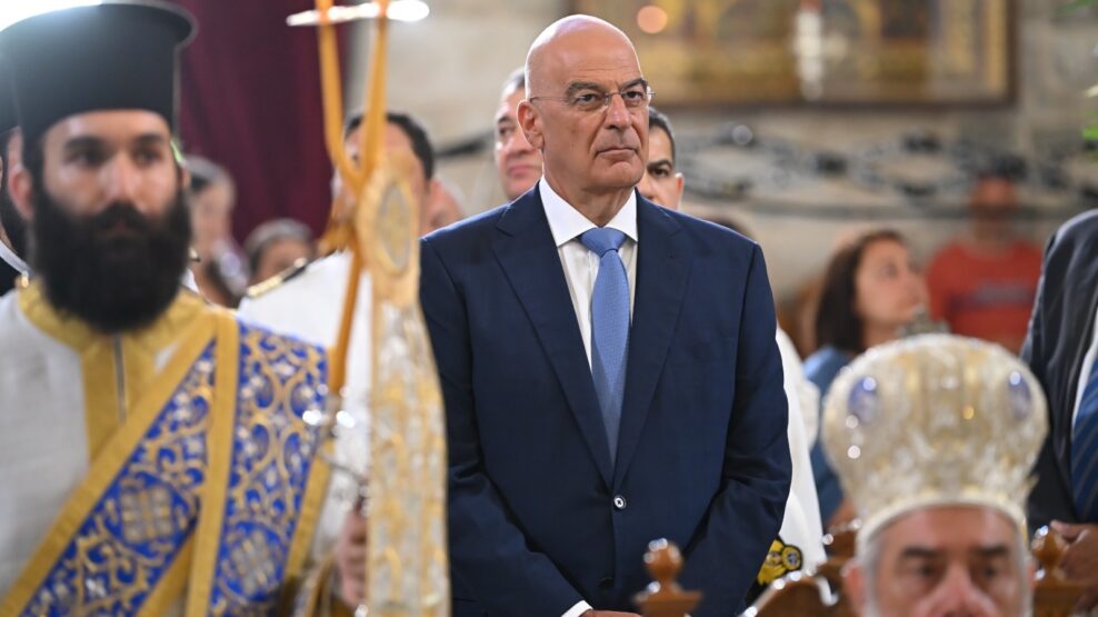 Δένδιας