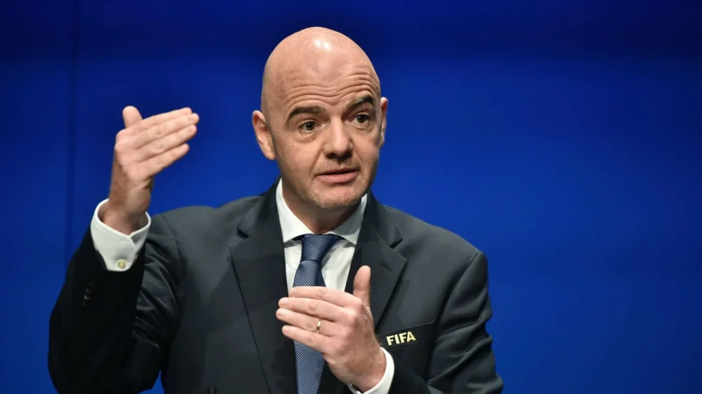 UEFA κατά Ινφαντίνο: Στα άκρα η σύγκρουση με τη FIFA – Στο τραπέζι ποινική καταγγελία