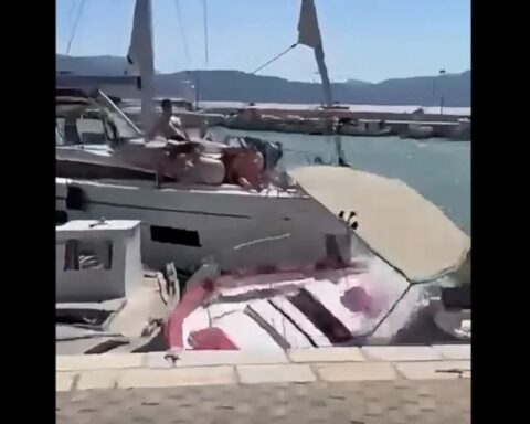 Λευκάδα Ιστιοφόρο