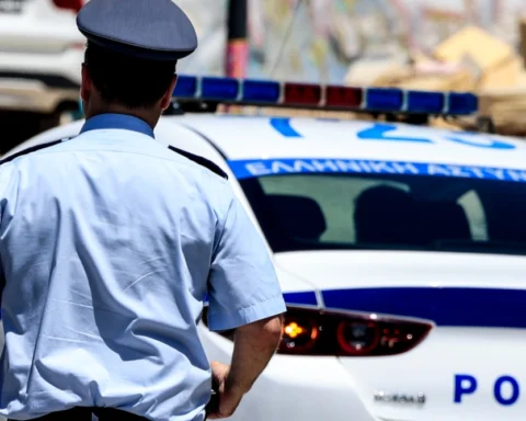 Ενδοοικογενειακή βία