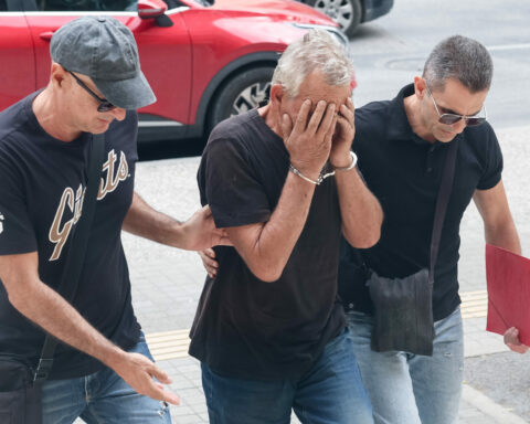 Σίνδος εμπρηστής φωτιές