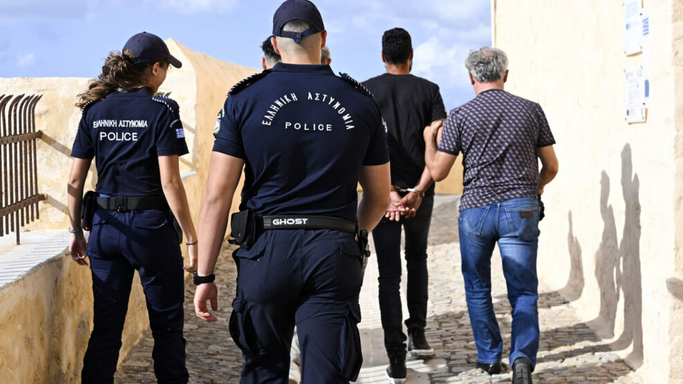 Σύρος δολοφονία διασώστρια