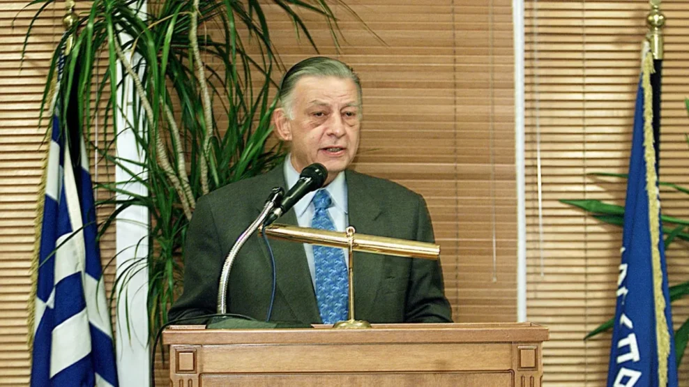 Θλίψη στον πολιτικό κόσμο