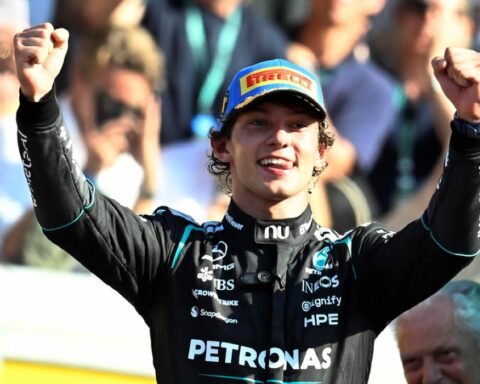 F1: