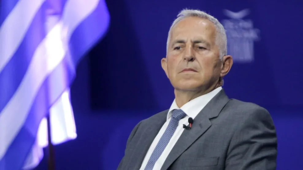 Ενας ναύαρχος