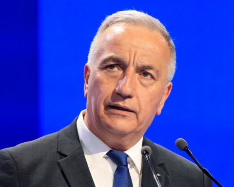 Άρθρο του Σταύρου Καλαφάτη