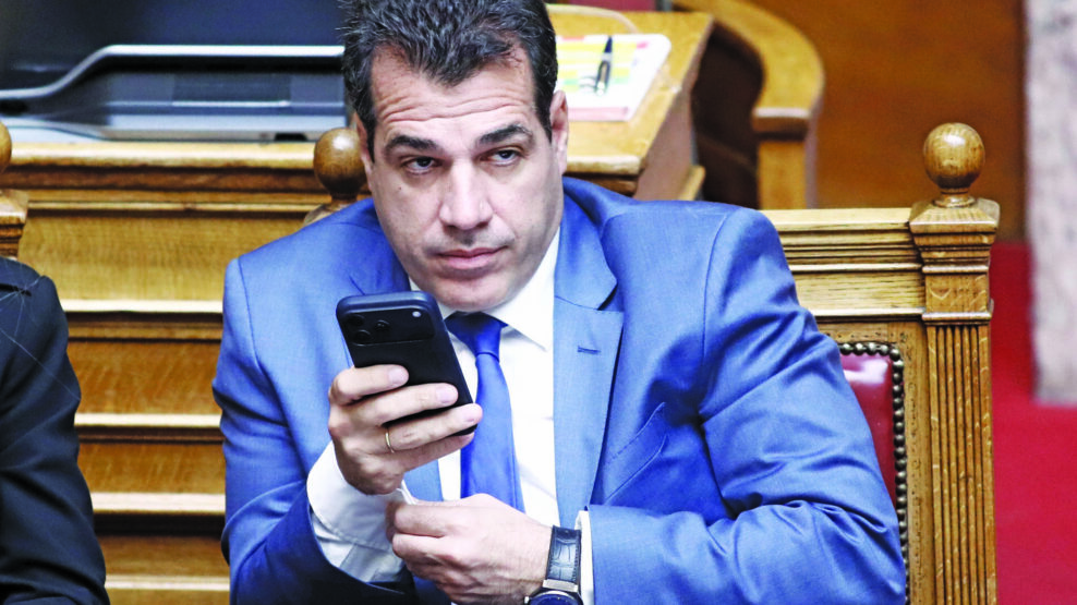 Θάνος Πλεύρης