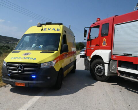 ΕΚΑΒ Πυροσβεστική